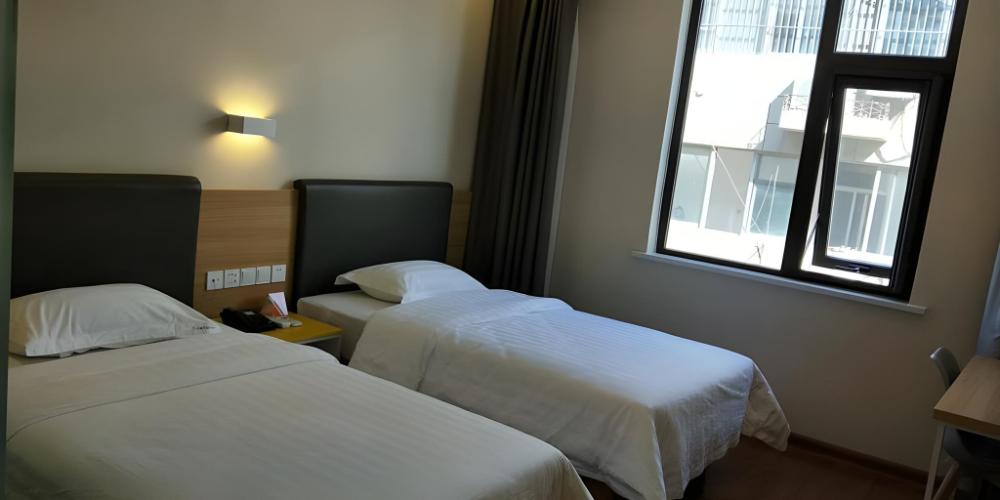 7 days inna pei county hancheng zhong road