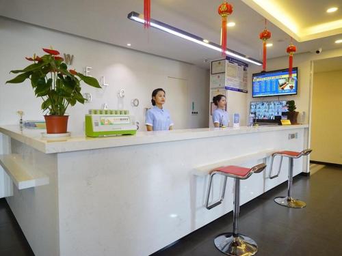 7 days inna pei county hancheng zhong road