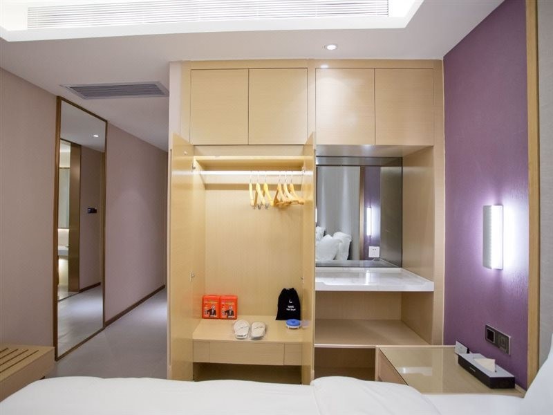 lavande hotel shenzhen xili metro station
