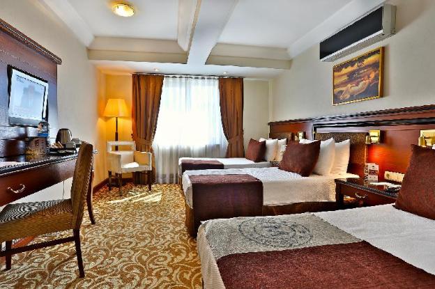 hotel mosaic