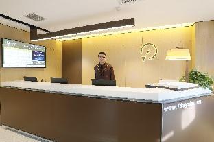 iu hotelsa dunhuang municipal square