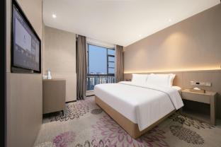 lavande hotels xiangyang railway station peoples square