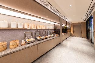 Jiayi Elegant Hotel (Yanzhou East Jianshe Road Department Store Building),,3 star