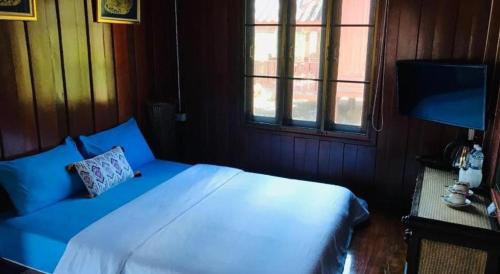 nai khun khao resort