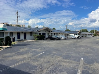 budget host alexandria