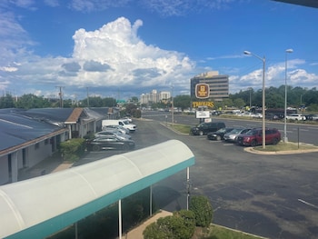 budget host alexandria