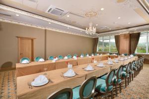 the sign kocaeli thermal spa hotel and convention center