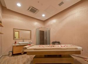 the sign kocaeli thermal spa hotel and convention center