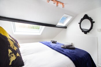 modern exeter city cottage howell road