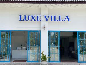 luxe villa