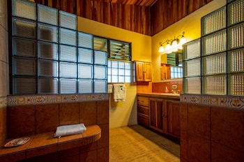 hummingbird hacienda