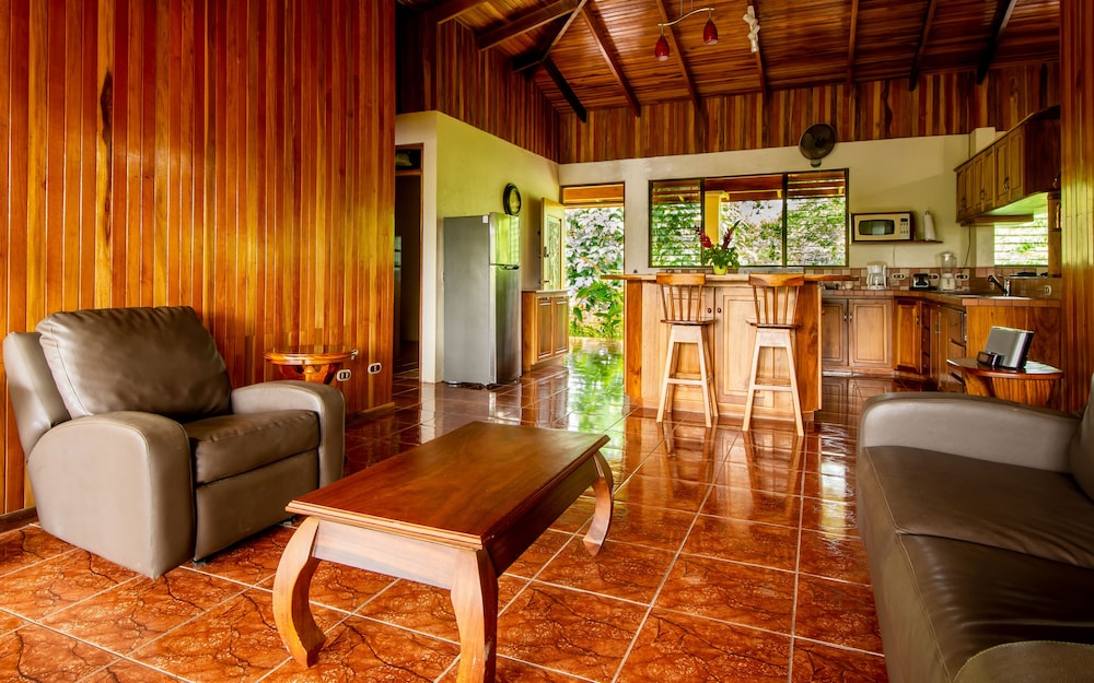 hummingbird hacienda