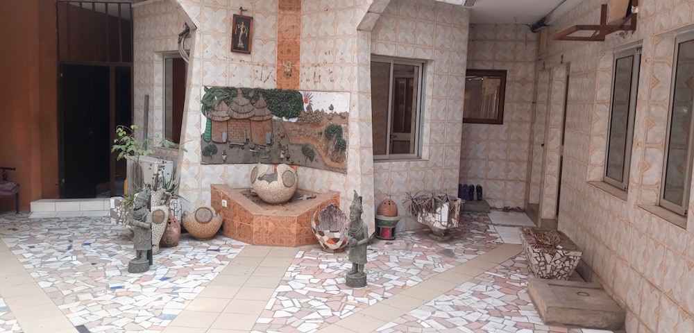 benin hotel terminus