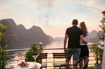 cat ba island