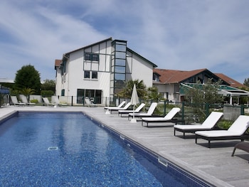 hotel donibane saint jean de luz