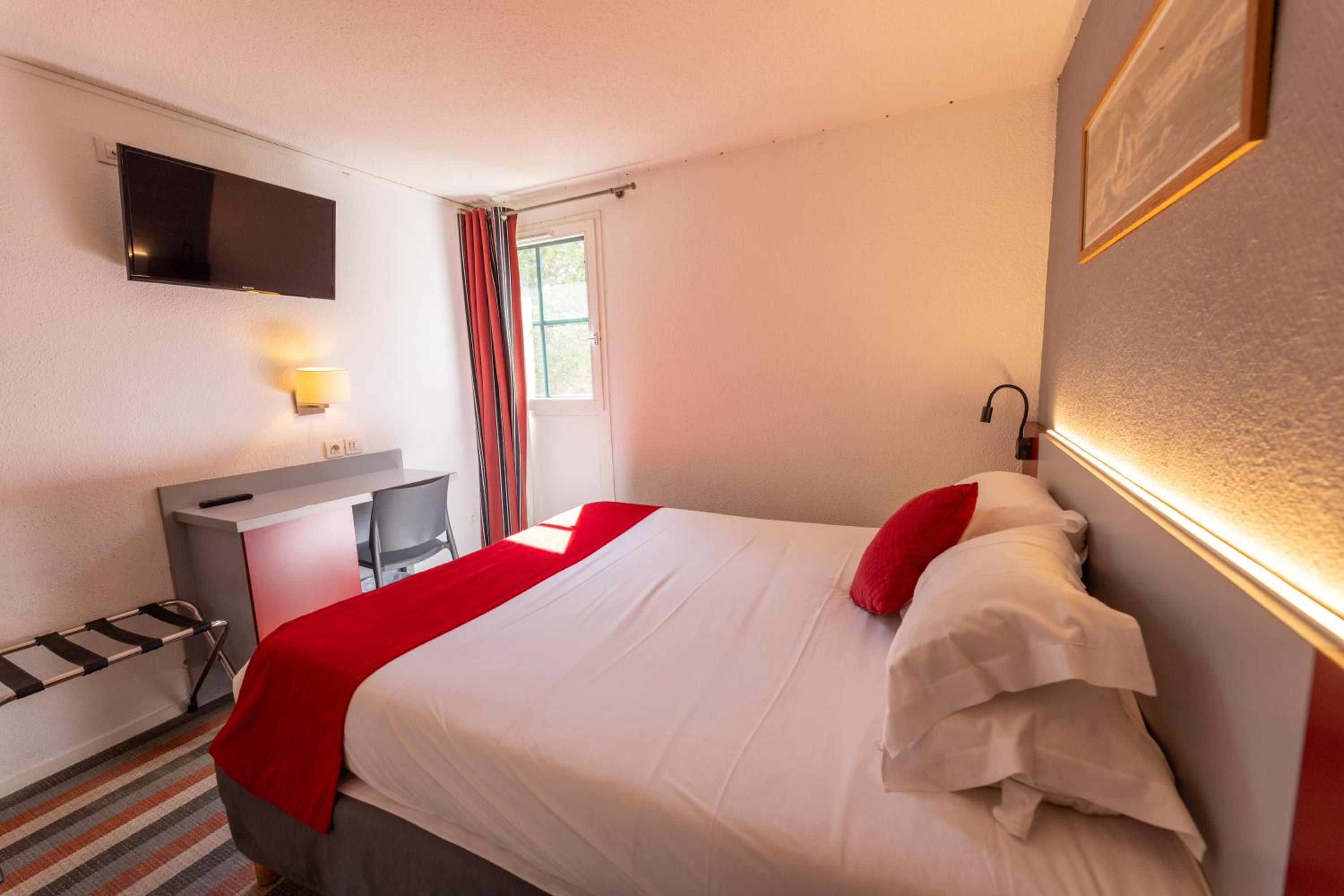 hotel donibane saint jean de luz