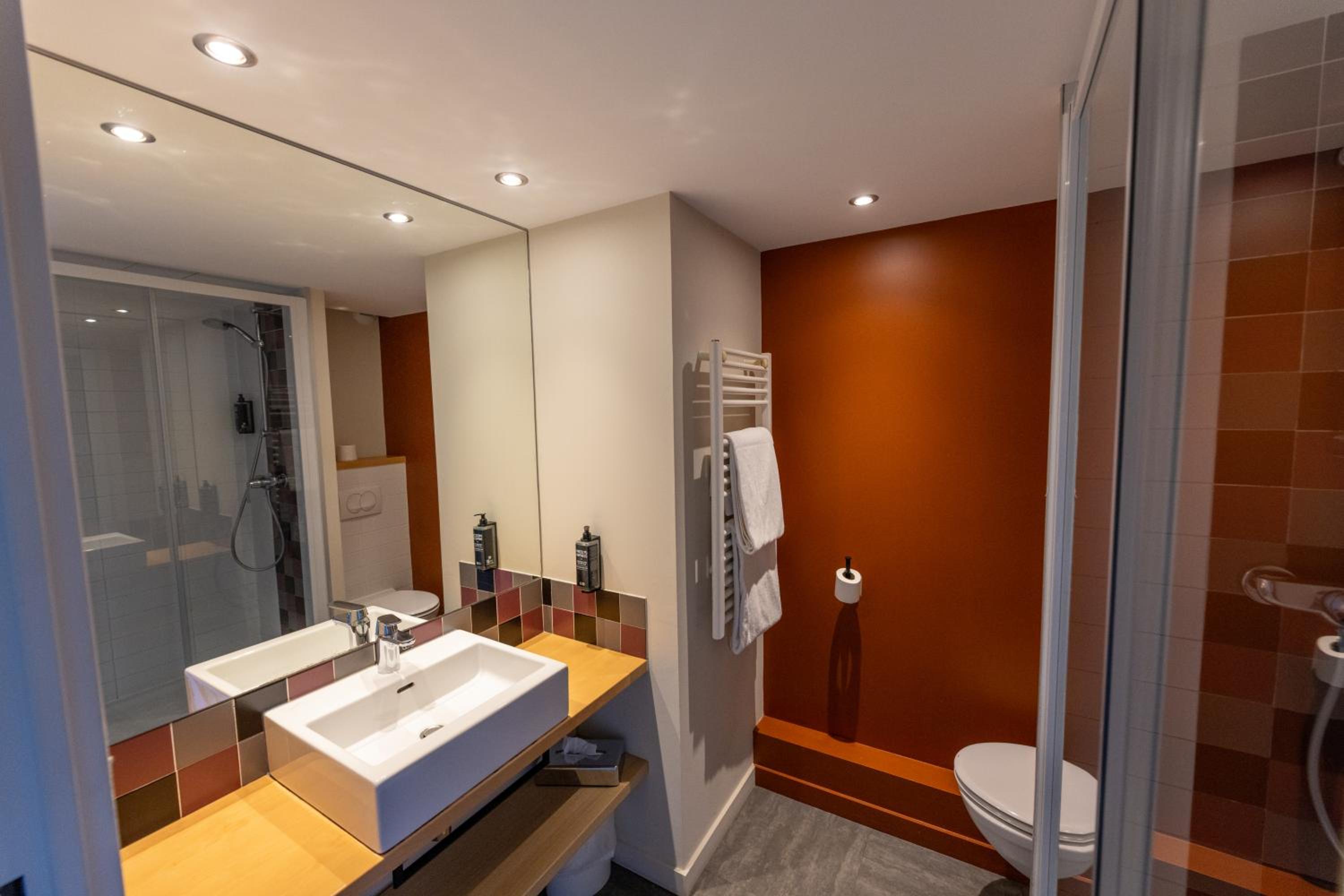 hotel donibane saint jean de luz