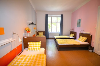 travel and joy backpackers