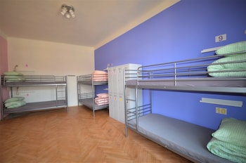 travel and joy backpackers