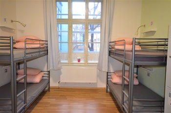 travel and joy backpackers