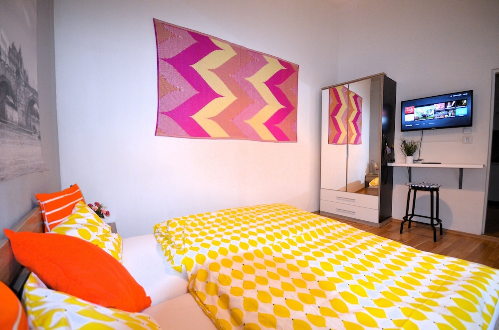 travel and joy backpackers