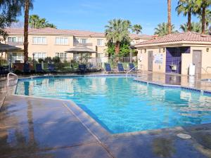 Raintree's Cimarron Golf Resort,,3 star