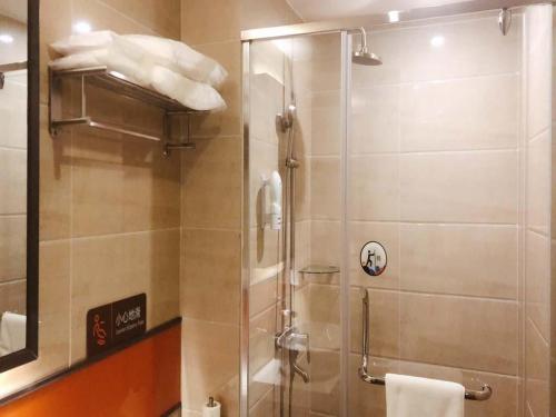 7 days premiuma dezhou college south gate