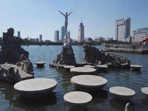 7 days premiuma dezhou college south gate