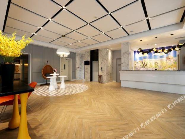 magnotel luanchuan changchun road cross street
