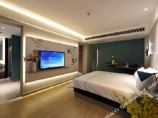 magnotel luanchuan changchun road cross street