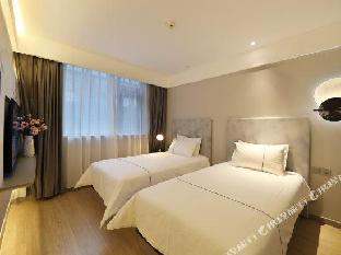 magnotel luanchuan changchun road cross street