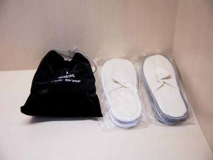 lavande hotel korla city government swan lake