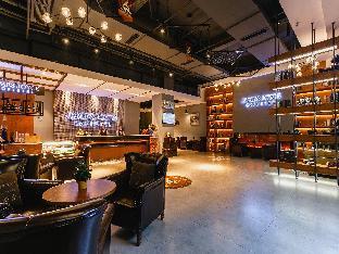 james joyce coffetel chengdou wuqing wanda plaza