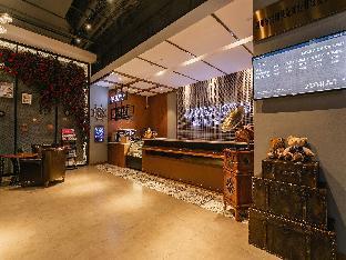 james joyce coffetel chengdou wuqing wanda plaza