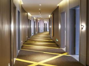iu hotel chongqing liangjiang new district shuitu high tech park