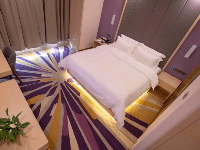 lavande hotel bazhong fortune center