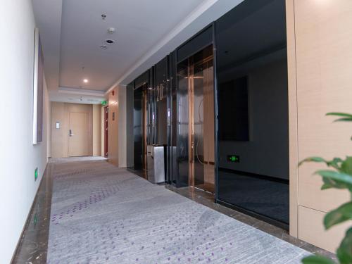 lavande hotel bazhong fortune center