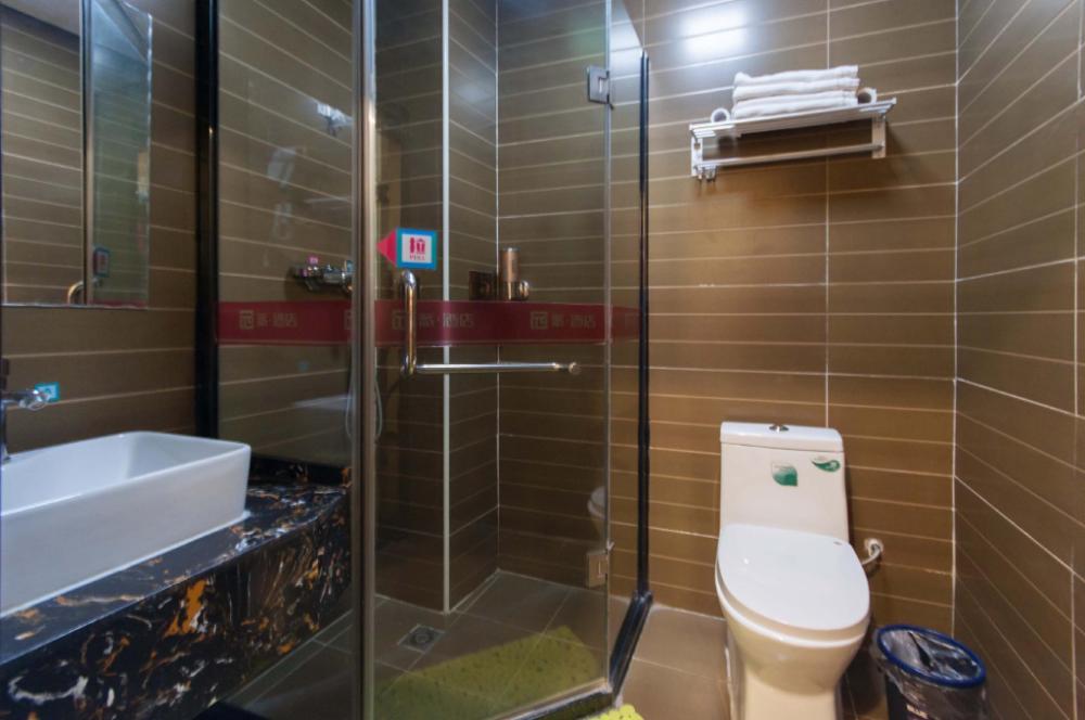 pai hotel chengde pingquan central square