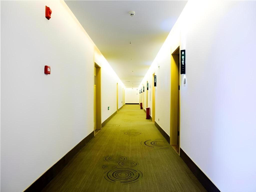 greentree inn huanggang city wuxue city kanjiang a