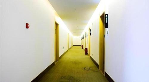 greentree inn huanggang city wuxue city kanjiang a