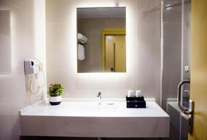 greentree inn huanggang city wuxue city kanjiang a