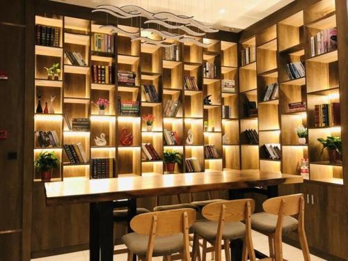 gya changzhou wujin district hutang new era furniture plaza hotel