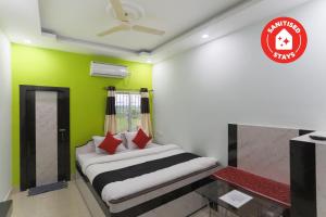 capital o 61207 puja international