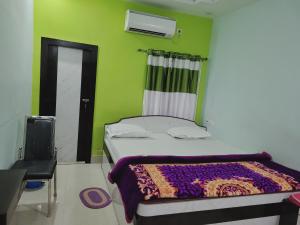 capital o 61207 puja international