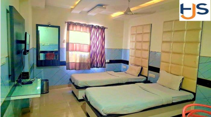 oyo 44593 hotel jyoti sanjay