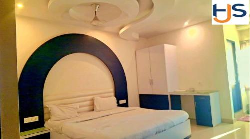 oyo 44593 hotel jyoti sanjay
