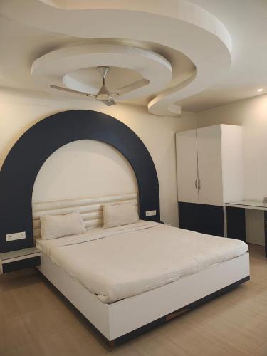 oyo 44593 hotel jyoti sanjay