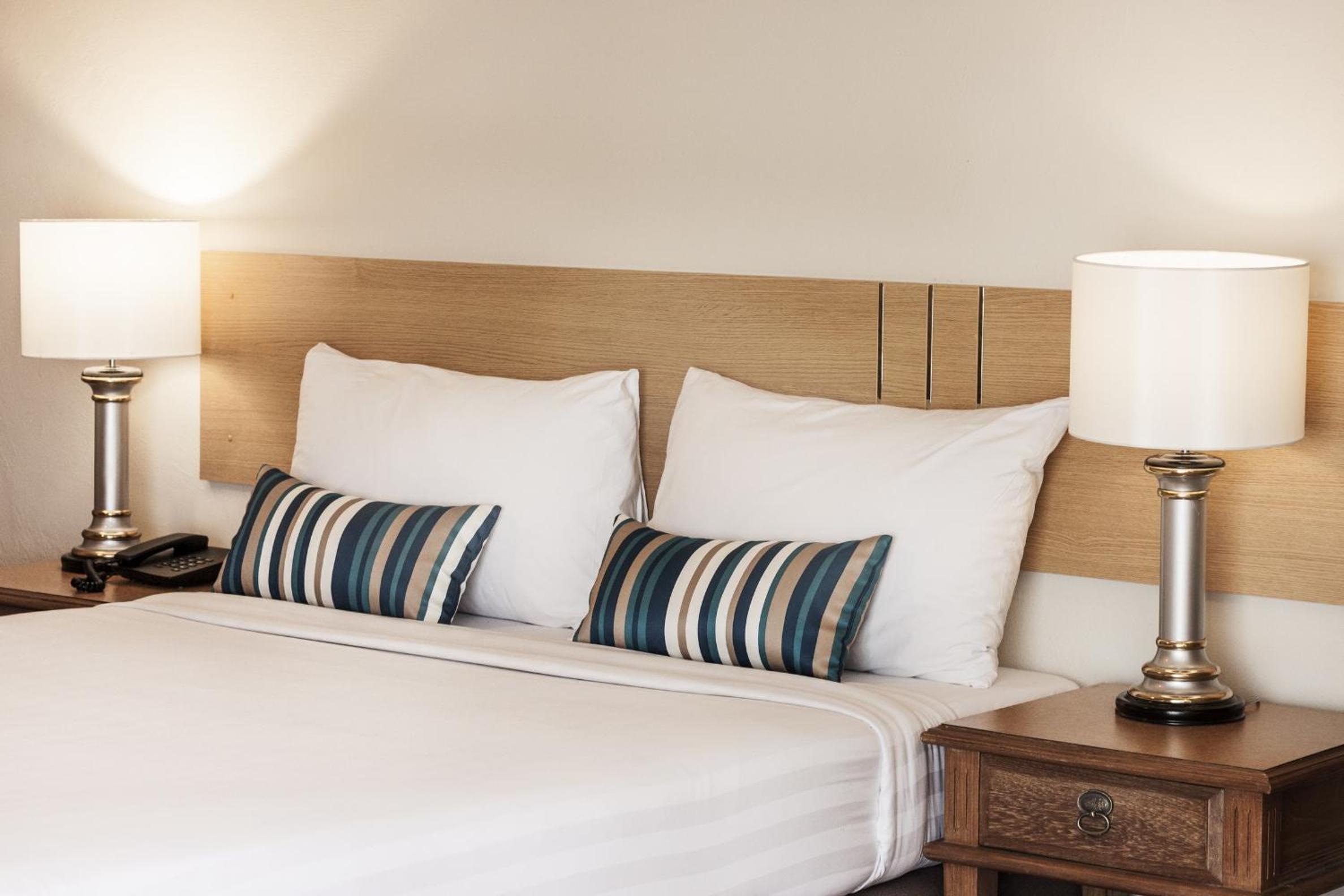 hilton garden inn bangkok silom