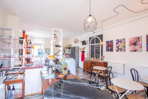 maison 44 master