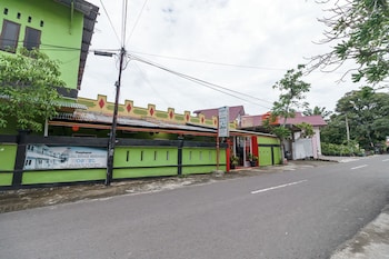reddoorz syariah near paradiso beach sabang